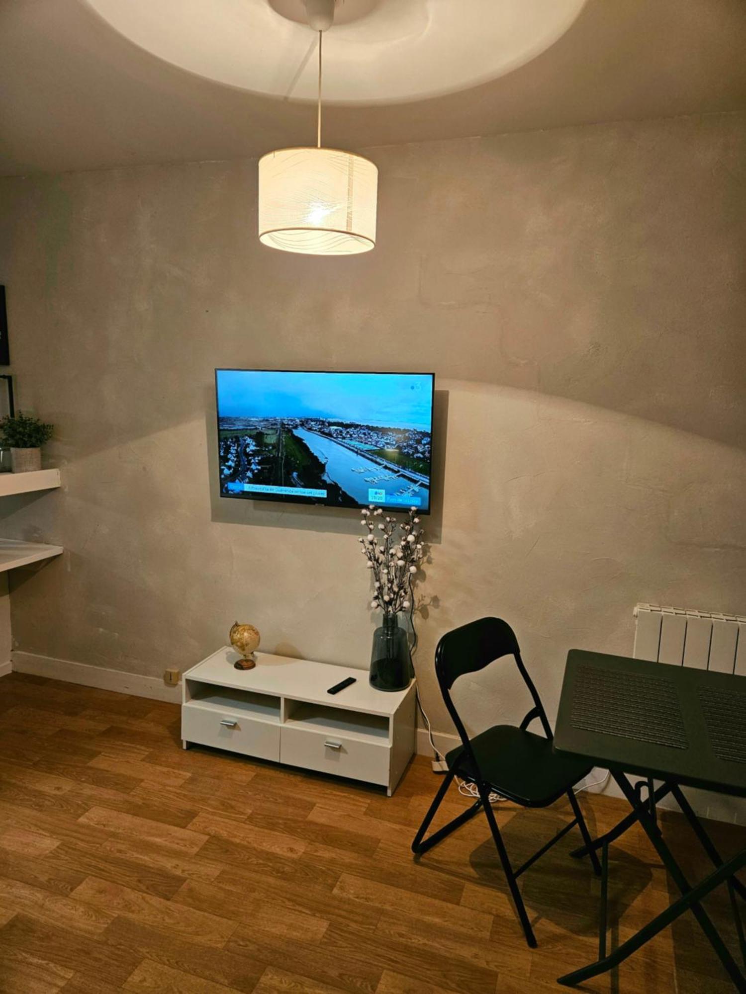 Studio Centre-Ville Agreable Vendome Luaran gambar